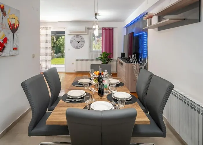 Villa Casa Ada By Briskva