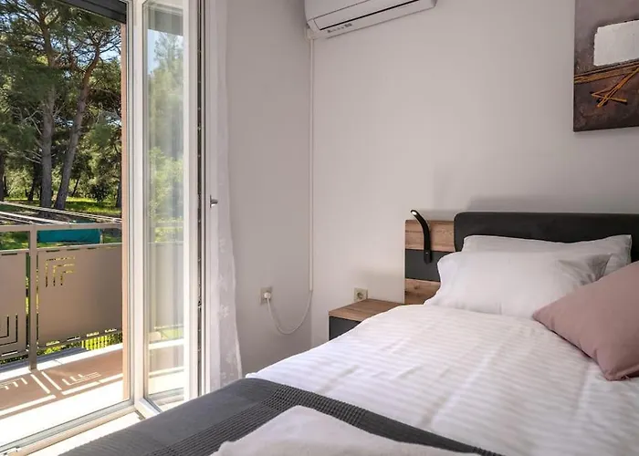 וילה Casa Ada By Briskva